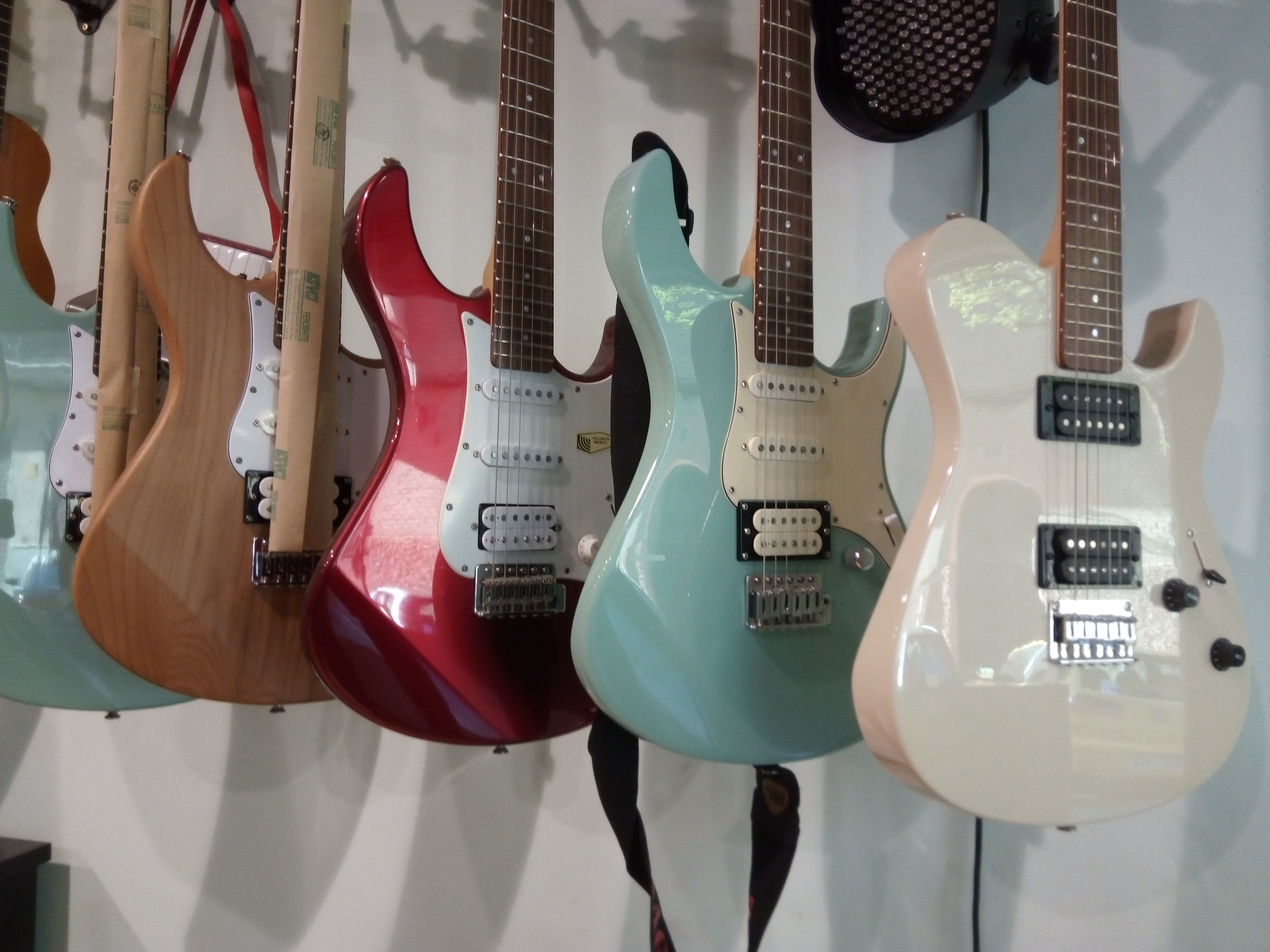 guitarras el&eacute;tricas